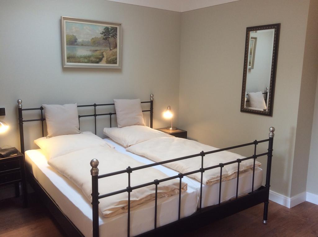 Hugos Haus & Berthas Haus Aparthotel Eckernfoerde Room photo