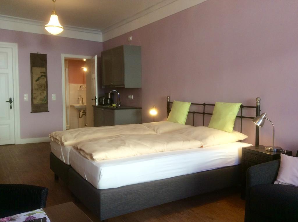Hugos Haus & Berthas Haus Aparthotel Eckernfoerde Room photo
